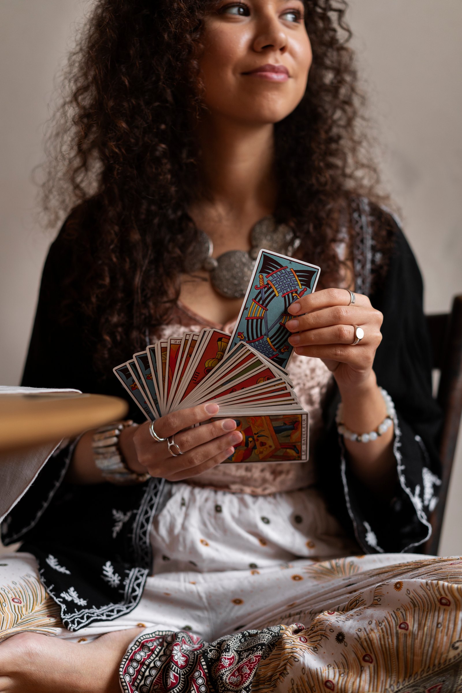 Tarot card reader